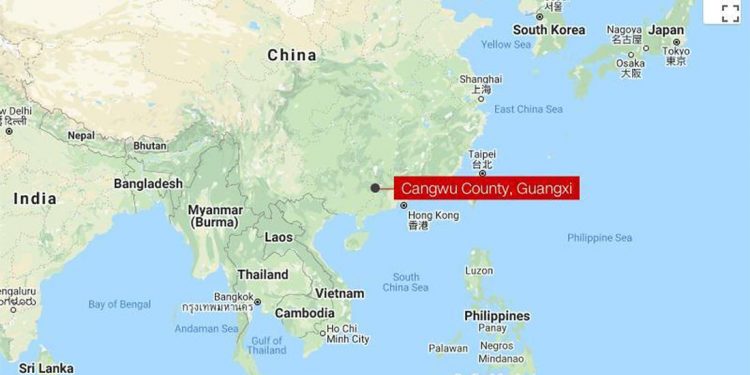 37 children injured in a knife attack at elementary school in China