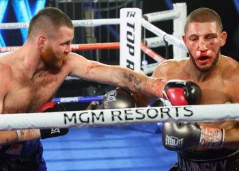 Clay Collard upsets David Kaminsky in Thursday’s Top Rank card